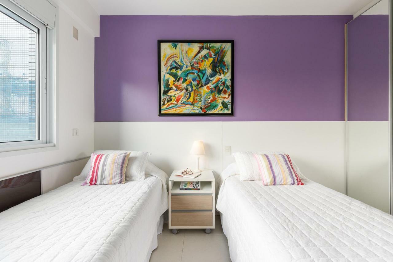 Apartamento Com 4 Suites Pe Na Areia ฟลอเรียนอโปลิส ภายนอก รูปภาพ