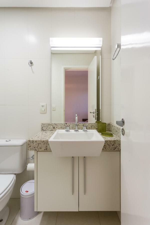 Apartamento Com 4 Suites Pe Na Areia ฟลอเรียนอโปลิส ภายนอก รูปภาพ